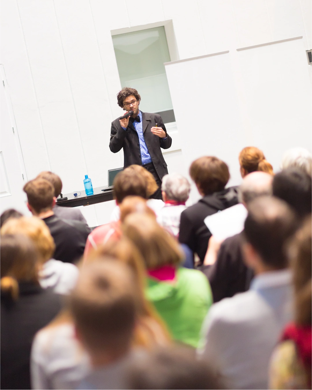 Expert speaker presenting during a scientific and medical conference
